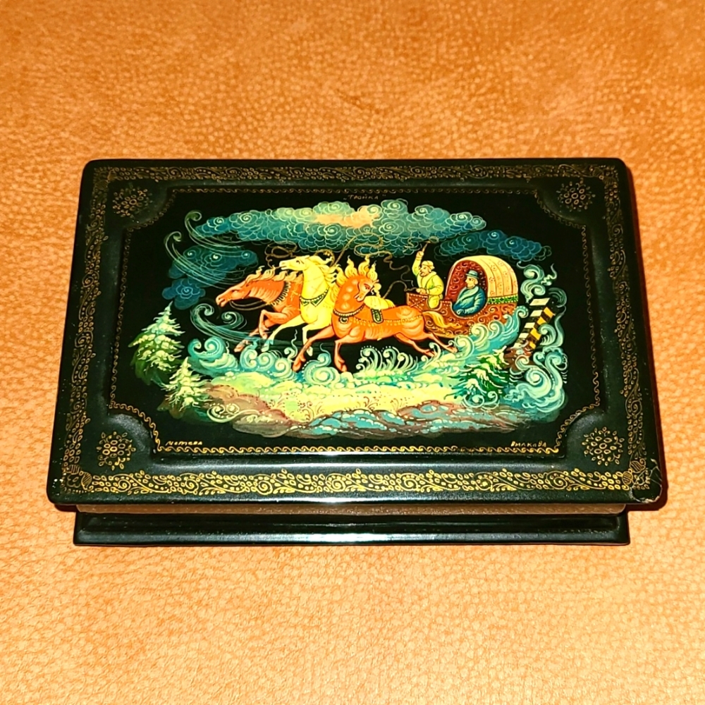 Jewelry Box Russian Lacquer hand painted